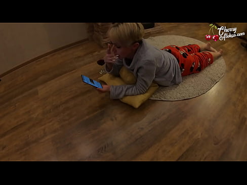 ❤️ ક્રેઝી સોનેરી ચૂસવું વિશાળ ડિક ચૂસવું અને તેના પર ઉછળવું - ગુદા મૈથુન ️  અમારા પર gu.hqpornvideos.ru ❤